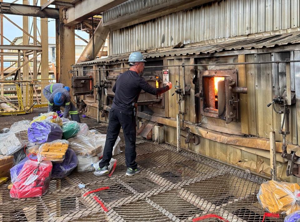 Polícia Civil incinera mais de três toneladas de drogas em Ivinhema